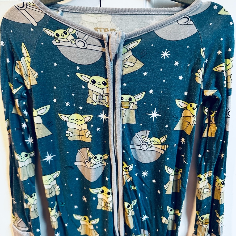 Little Sleepies Zippy Star Wars / Baby Yoda 2T